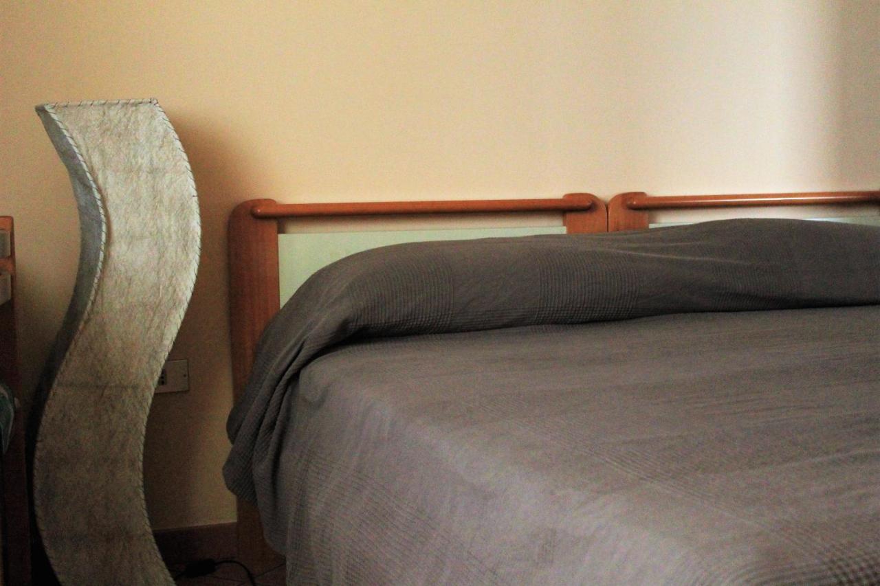 Mansarda Fiorita Bed & Breakfast Abatemarco Exterior photo